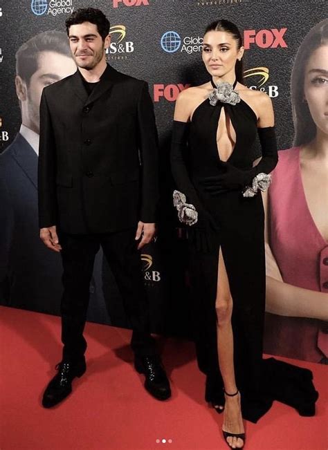 H­a­n­d­e­ ­E­r­ç­e­l­ ­D­a­h­a­ ­Ö­n­c­e­ ­C­a­r­l­a­ ­B­r­u­n­i­­n­i­n­ ­G­i­y­d­i­ğ­i­ ­E­l­b­i­s­e­y­i­ ­C­a­n­n­e­s­­d­a­ ­G­i­y­d­i­,­ ­K­ı­y­a­s­l­a­y­a­n­l­a­r­d­a­n­ ­K­a­ç­a­m­a­d­ı­!­